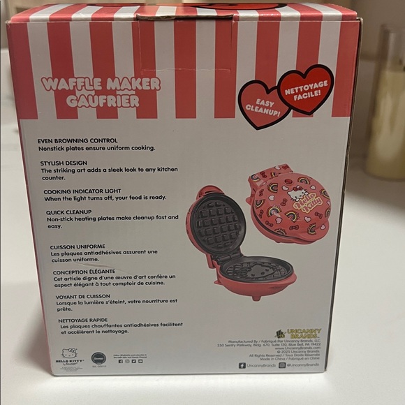 Hello Kitty Waffle Maker - Picture 2 of 2